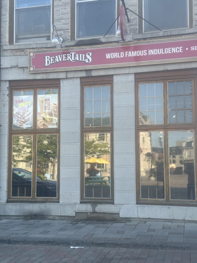 2024 Kingston Market St Storefront Bank 2