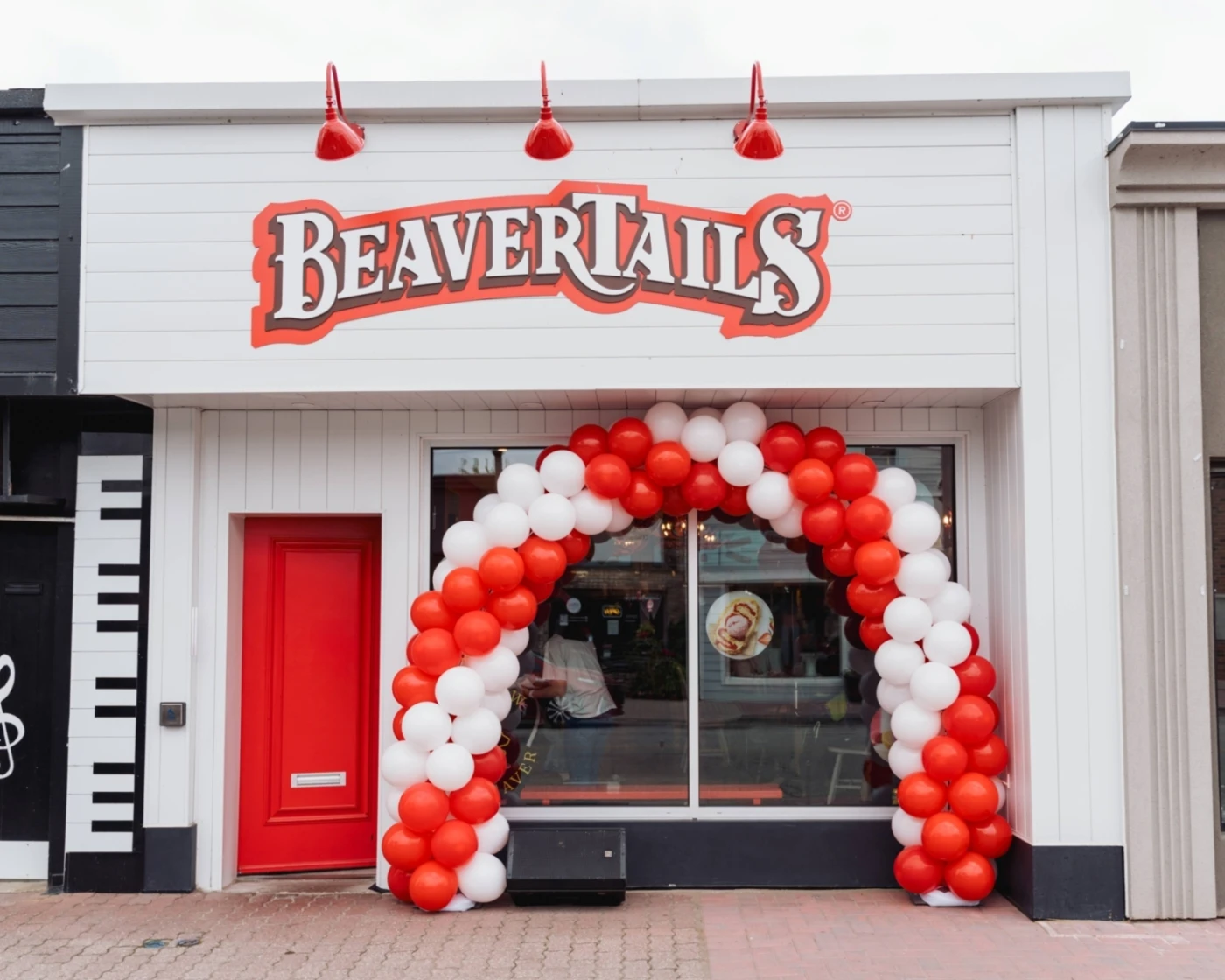 Beavertails Grand Opening Amherstburg Jacob Medler Photography 58