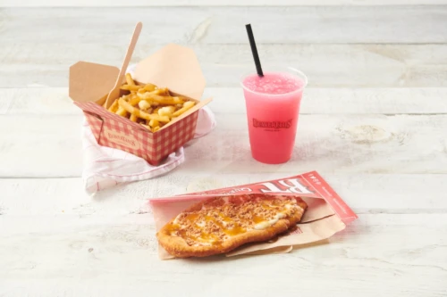 BT Avalanche Poutine Strawberry Lemonade combo plate Adam Sep2023 1
